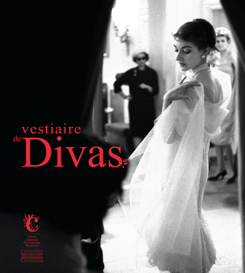 Vestiaire de Divas Collectif, sous la direction de Delphine Pinasa.